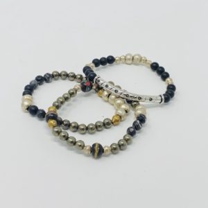 PEBBLES TRIO IV