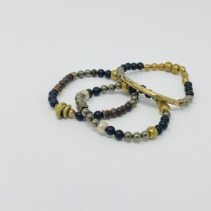 PEBBLES TRIO V